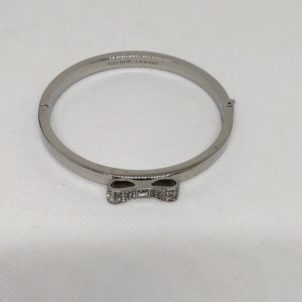 Kate Spade Ready Set Bow‎ Silvertone Crystal Bangle Bracelet